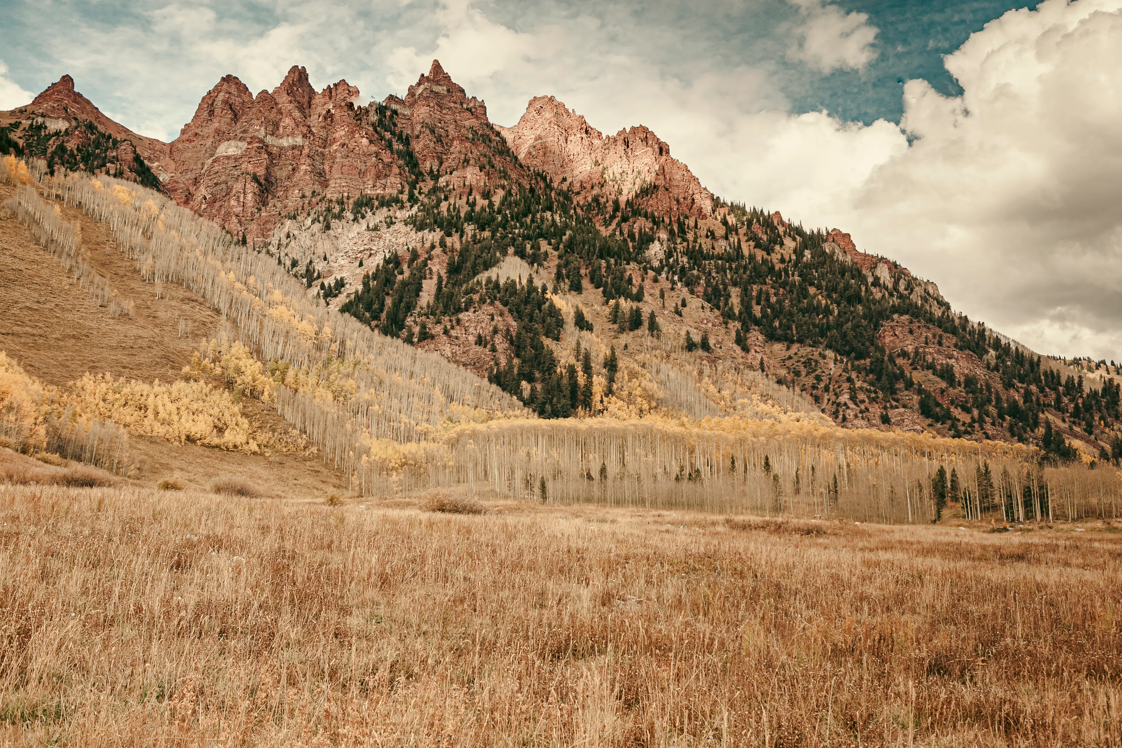 Roadtrip through the mountains and high country of Colorado.